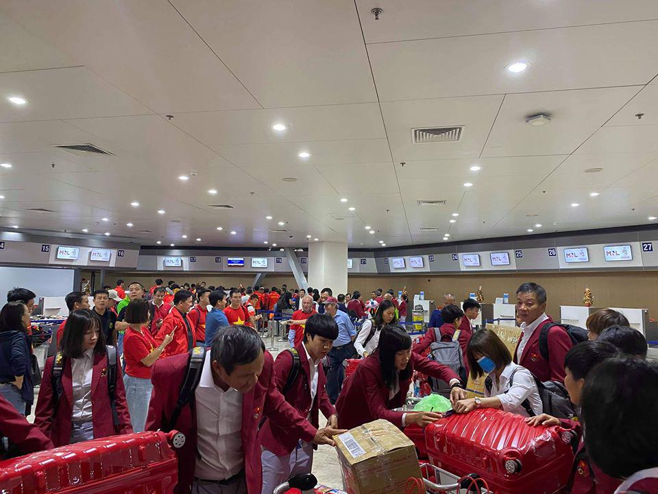 Chào đón đội tuyển U22 Việt Nam về nước - 39