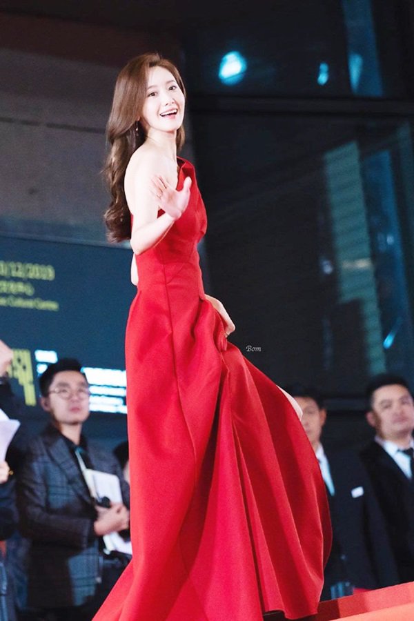 Dù là ảnh người qua đường chụp, Yoona khẳng định đẳng cấp nữ thần vẫn mãi là nữ thần - 4