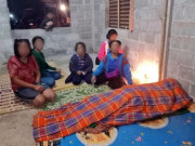 Làm mẹ - Bố đơn thân nhường chăn ấm cho con, sáng hôm sau con gái lay mãi không dậy