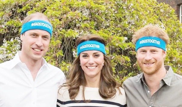 Ngôi sao 24/7: Cho con gái đi du học, amp;#34;ông bố quốc dânamp;#34; ở nhà thay bồ như thay áo? - 10