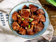 Bếp Eva - Sườn heo om theo cách này vừa mềm vừa ngọt đảm bảo ăn đánh bay nồi cơm