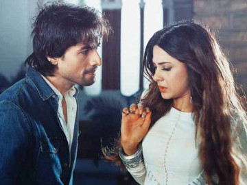 Chuyện tình tréo ngoe của người đàn ông châu Á gợi cảm nhất thế giới 2019