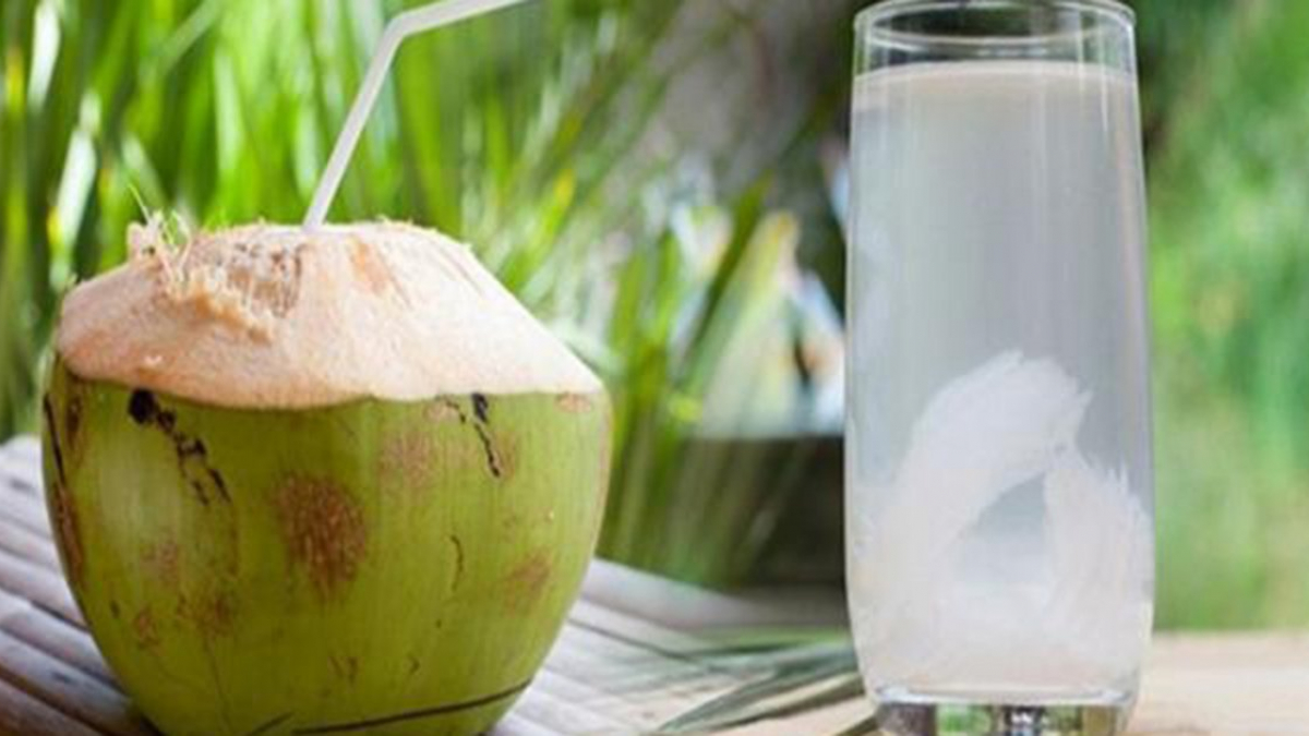 Uống nước dừa có tác dụng gì?