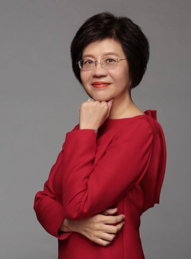 Cuộc ly hôn ly kỳ của nữ đại gia kết hôn sau 3 tháng, ly hôn vì chồng đồng tính - 4