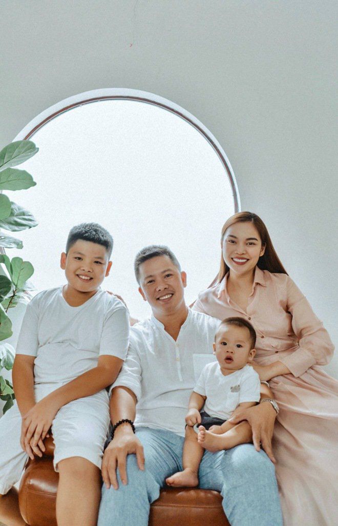 Mối quan hệ thật sự giữa Giang Hồng Ngọc và con trai riêng của chồng mới cưới - 4