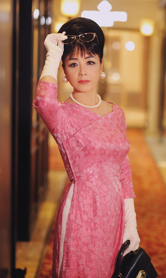 NSƯT Chiều Xuân xuất sắc tái hiện hình ảnh huyền thoại của bà Trần Lệ Xuân - 4