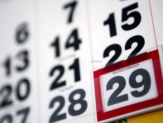 Tháng 2 năm 2020 có bao nhiêu ngày? - 3