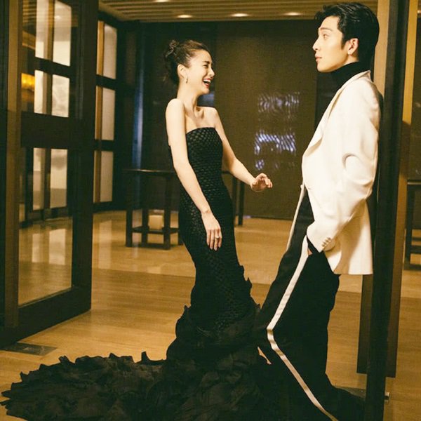 Người đàn ông giúp Angelababy vui vẻ nhất 10 năm qua chắc chắn không phải Huỳnh Hiểu Minh - 1