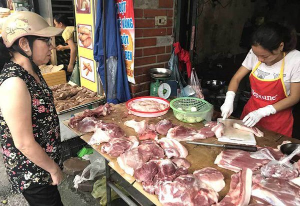 thit lon dat "cat co": dung lon an chung nhu thoi bao cap, am anh banh chung nhan ca - 1