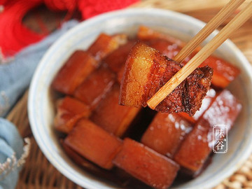 Mẹo kho thịt bằng nồi cơm điện đã ngon lại chẳng tốn nhiều công sức nấu