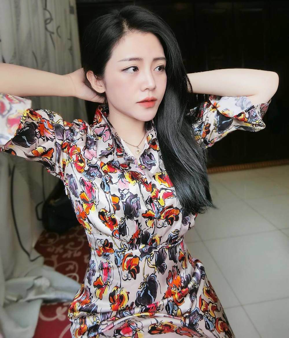 Chị gái khỏa thân của chồng Dongni: Vẻ đẹp tuyệt đỉnh ở tuổi 30 đã ở đây - 9
