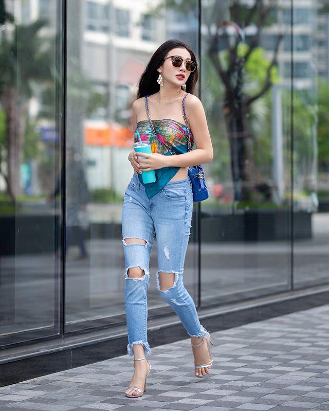Kém cạnh gì Ngân 98, tình cũ Lương Bằng Quang cũng ngày đêm khoe thân với bikini bé tí hon - 10