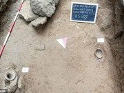 Lifestyle - Đào đường đặt cáp quang, phát hiện mộ cổ kỳ lạ 1.300 tuổi