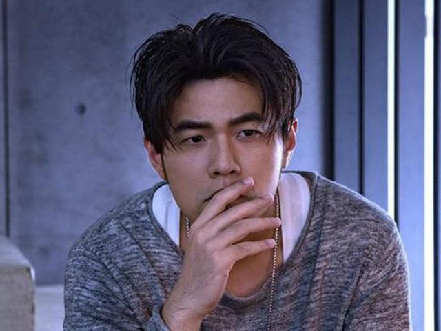 Căn bệnh di truyền khiến nam ca sĩ Châu Kiệt Luân từng không thể nằm ngủ