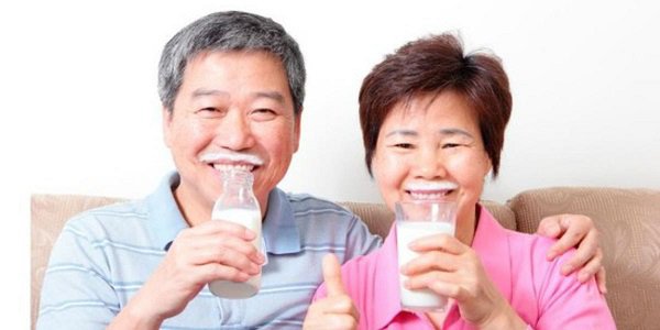 Lối sinh hoạt ảnh hưởng xấu người cao tuổi: Thói quen tập thể dục cần phải bỏ ngay - 6