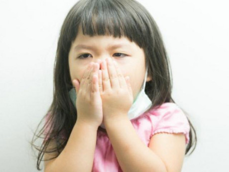 Khi bị sổ mũi, bé nên ăn, uống gì để có thể mau khỏe?