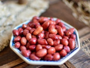 Bếp Eva - Lạc rang theo cách này hương vị đậm đà, đảm bảo 3 ngày vẫn giòn tan