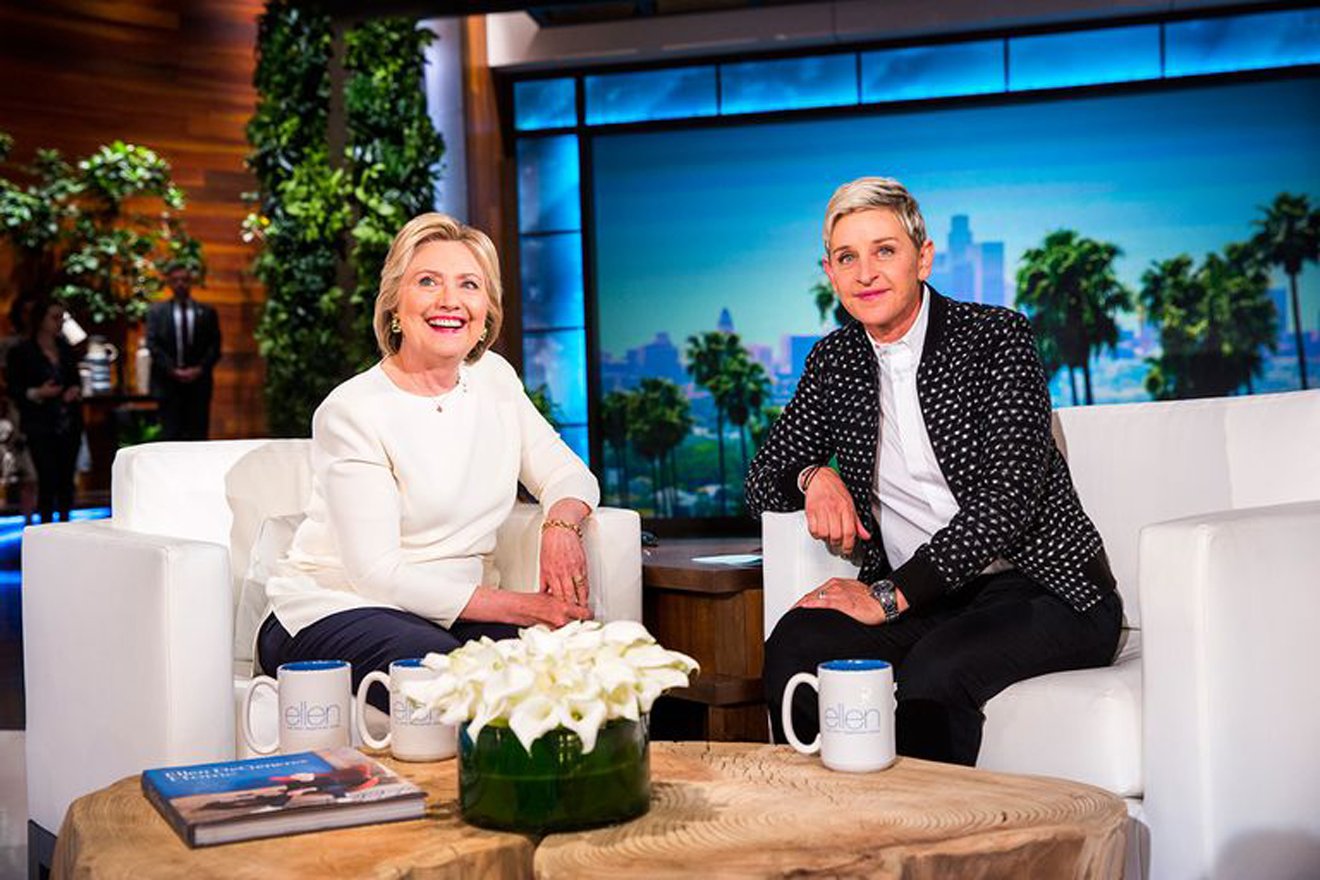 Ellen DeGeneres: Vượt qua quá khứ bị bố dượng xâm hại, trở thành MC đồng tính nổi nhất thế giới - 14