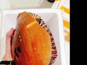 Tiêu dùng - Xuất hiện ốc biển “khổng lồ” trên chợ mạng với giá lên đến nửa triệu đồng/con