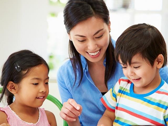 5 bí quyết mẹ nên áp dụng khi dạy nói để bé phát triển toàn diện tư duy ngôn ngữ