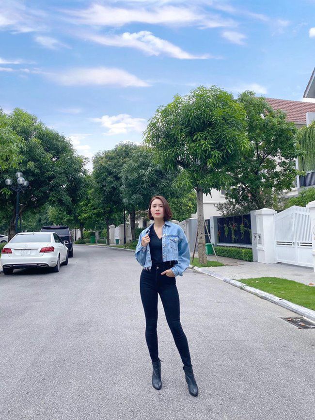 Hướng Dương Ngược Nắng: Lộ gia đình bề thế của Hồng Diễm, bất ngờ nhất là người bố đại gia - 7