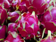 Tiêu dùng - Đừng nghe lời người bán, mua thanh long phải nhìn 4 điểm này để tránh "mất tiền oan"