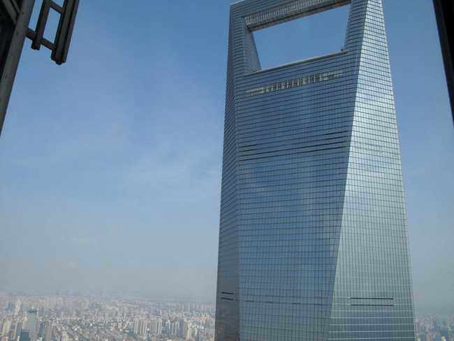 Điểm danh những tòa nhà chọc trời cao nhất TG, Việt Nam cũng góp mặt - 8
