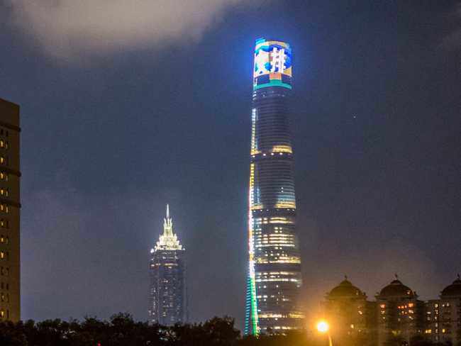 Điểm danh những tòa nhà chọc trời cao nhất TG, Việt Nam cũng góp mặt - 17