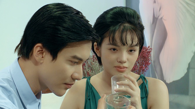 Phim Việt gây sốc: Cô dâu amp;#34;hoa tàn ngọc nátamp;#34; đêm động phòng, chồng ngủ với bồ tại nhà vợ - 2