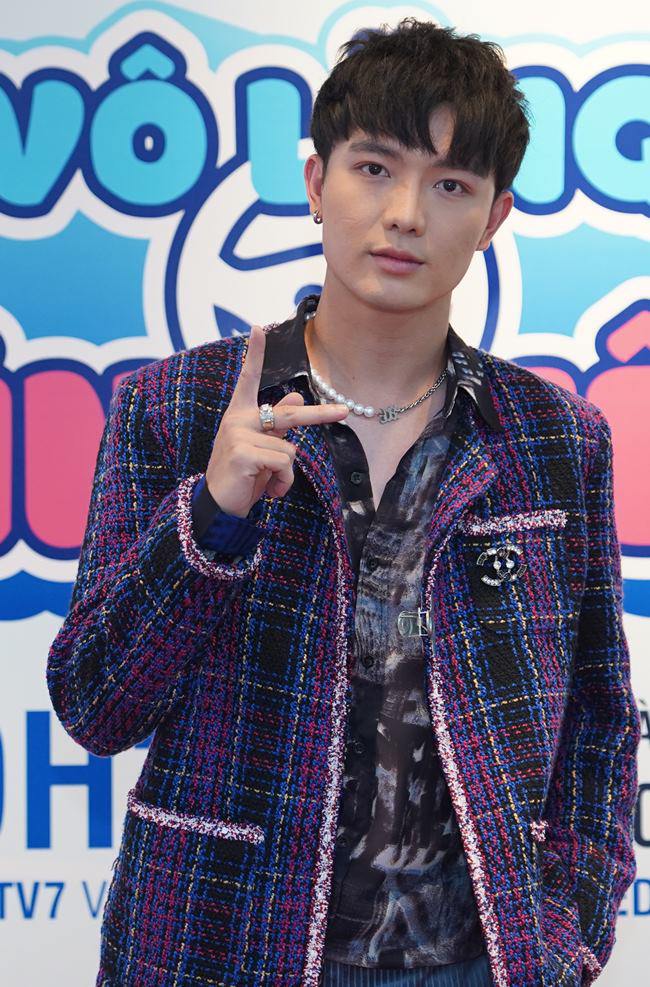 MC tài sản 50 tỷ bị đồn yêu Ngô Kiến Huy: amp;#34;Những mối tình tôi trải qua đều đau thươngamp;#34; - 10