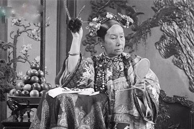 Thú vui chơi xa xỉ của Từ Hi Thái hậu khiến người hầu khiếp sợ, thần dân phẫn nộ - 2