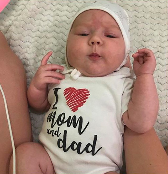 Nữ sinh 13 dính lùm xùm mang thai với bạn học 10 tuổi vừa công khai mặt con gái - 6