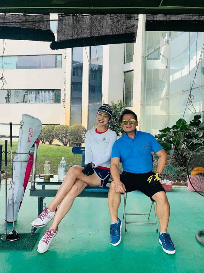 Sao Việt 24h: amp;#34;Lồi lõmamp;#34; với vợ, chồng nữ MC VTV bị cảnh báo, bêu rếu trên mạng - 15