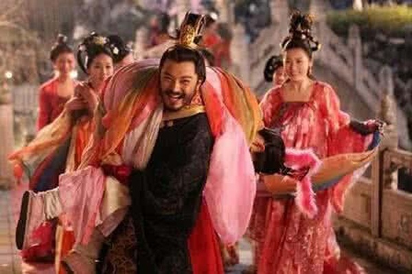 Chiếc xe dê chọn phi tần amp;#34;quan hệamp;#34; mỗi đêm của vị Hoàng đế Trung Hoa hoang dâm - 2