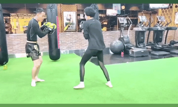 Hiền Hồ người nhỏ nhắn, xinh xắn nhưng hóa ra lại là tay chơi boxing cừ khôi - 3