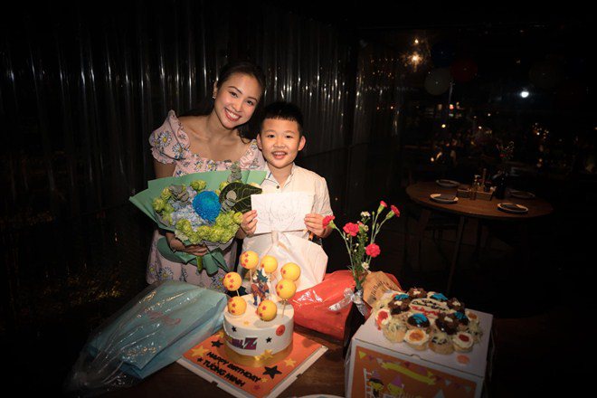 Sao Việt 24h: Mẹ chồng ca nương Kiều Anh đứng chống nạnh bên bàn đẻ của con dâu - 12