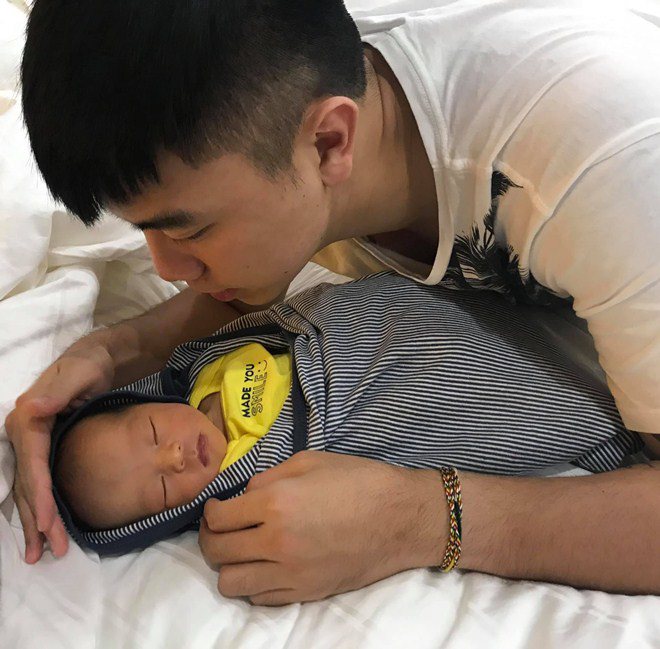 Sao Việt 24h: Mẹ chồng ca nương Kiều Anh đứng chống nạnh bên bàn đẻ của con dâu - 6