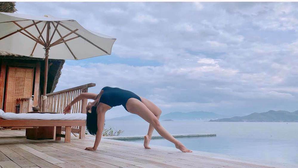 U40 sở hữu thân hình như U20: “mẹ 3 con” Ốc Thanh Vân mê tập tư thế độc hiểm - 5