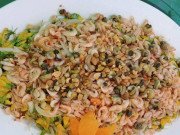 Xem ăn chơi - Đem tép trấu trộn với bông điên điển mùa lũ thì ra món gì mà ăn ngon quá trời ngon?