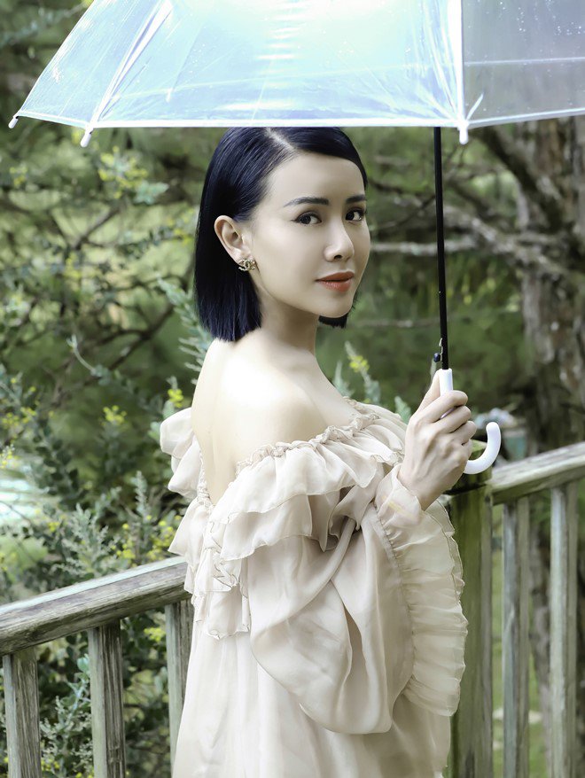 Sao Mai Yến Ngọc bất ngờ ra mắt MV sau 10 năm amp;#34;ở ẩnamp;#34; - 8