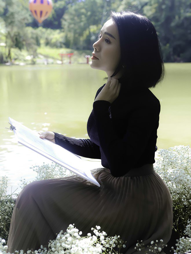 Sao Mai Yến Ngọc bất ngờ ra mắt MV sau 10 năm amp;#34;ở ẩnamp;#34; - 3