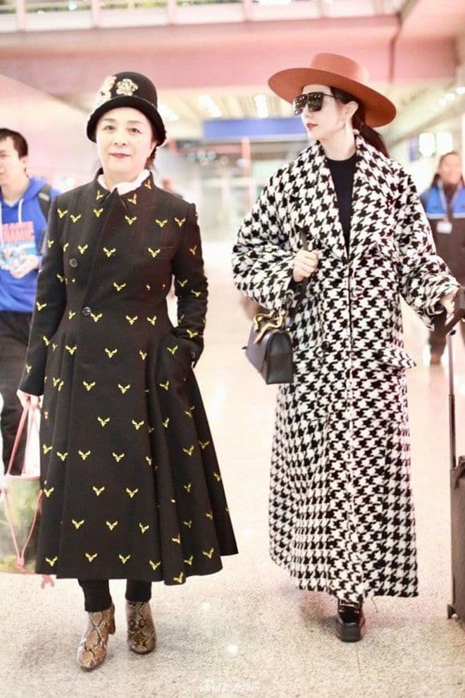 Muốn chơi trội, Phạm Băng Băng diện nguyên amp;#34;cây xanhamp;#34; nhưng mẹ ruột U70 lại amp;#34;ăn đứtamp;#34; con gái - 7