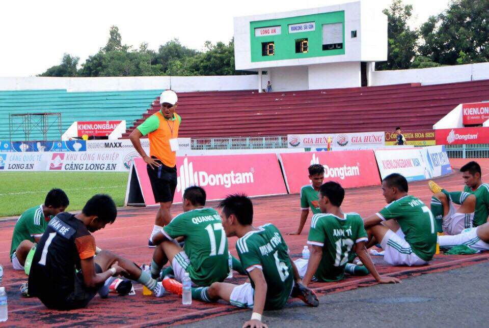 5 năm sau ly hôn: Phan Thanh Bình amp;#34;gà trống nuôi conamp;#34;, Thảo Trang lấy chồng trẻ kém 8 tuổi - 5