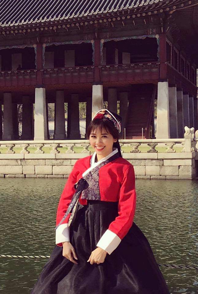 Hari Won gợi cảm khi diện đồ hóa gái Thái, nhưng có xuất sắc bằng áo dài và hanbok? - 7