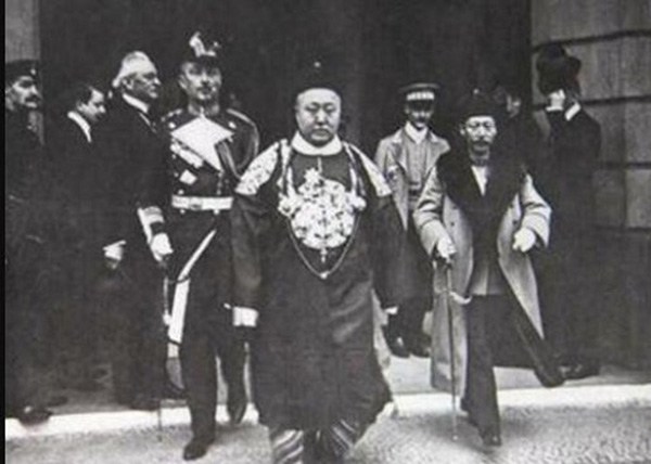 Loạt ảnh thực tế thời cuối nhà Thanh: Nữ tử thanh lâu còn đẹp hơn công chúa amp;#34;cả trăm lầnamp;#34; - 5