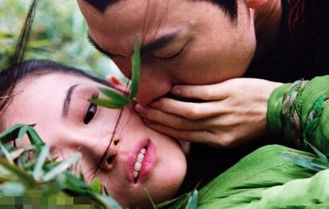 amp;#34;Người tìnhamp;#34; Chương Tử Di bị nôn mửa 3 ngày liền sau cảnh hôn với minh tinh Lý Tiểu Nhiễm - 5