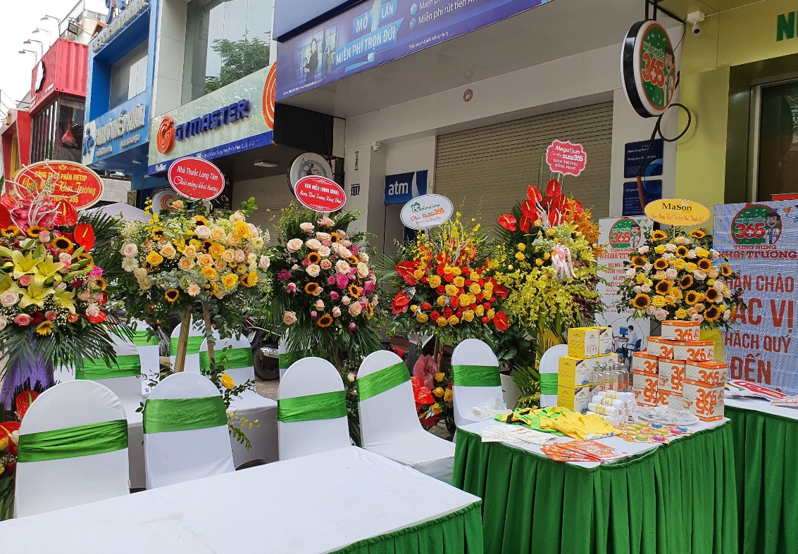 Những hình ảnh ấn tượng tại Lễ khai trương Nhà thuốc 365 - 13