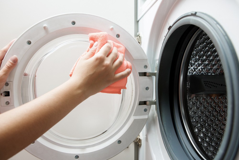 Các bước vệ sinh máy giặt để quần áo luôn thơm tho cực đơn giản mà hiệu quả - 3
