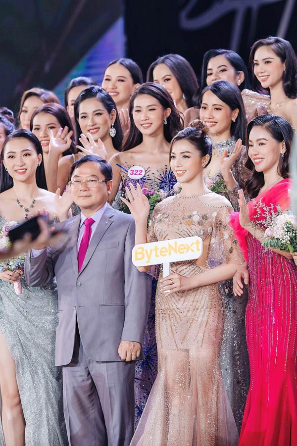 Lộ diện top 35 Hoa hậu Việt Nam 2020: ai là thí sinh có cơ hội đăng quang nhất? - 2