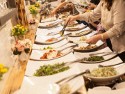 Tiêu dùng - Khách ăn buffet "thả ga" vẫn lỗ nặng còn chủ nhà hàng hốt bạc vì 4 lý do bất ngờ